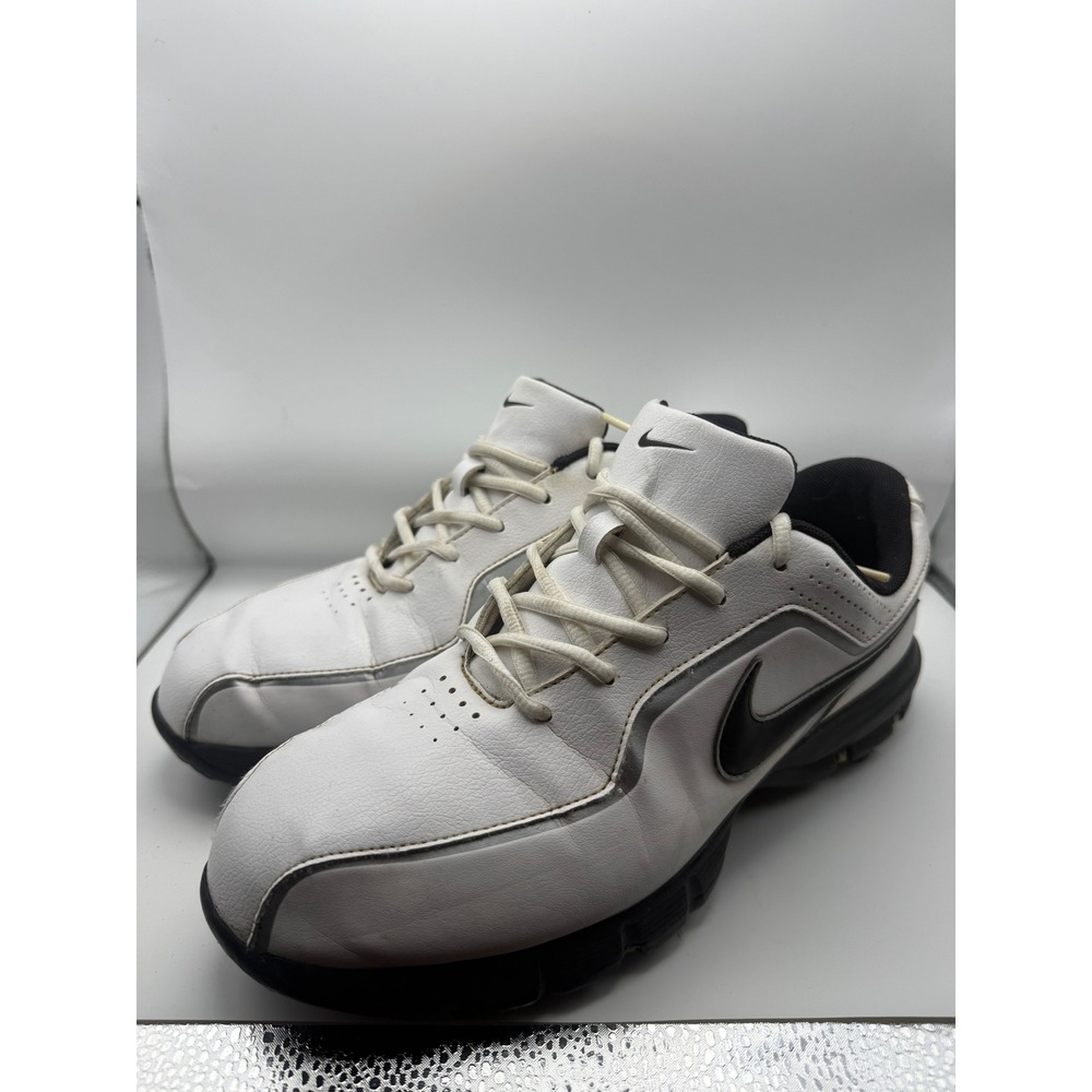 NIKE Men's Leather Golf Shoe White/B424901-101 Size 8.5W Spiked White/Black